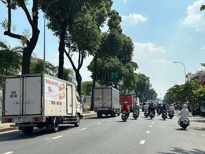 Gấp Bán Nhà Hxh Nguyễn Kiệm Gần Bv175 Ngang 4.2M 80M2 Cho Thuê 9.5 Tỷ