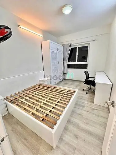 Giá 14Tr/Th, C/C Phúc Yên, Phan Huy Ích, P15, Tb, 130M2, 3Pn, 3Wc. Căn