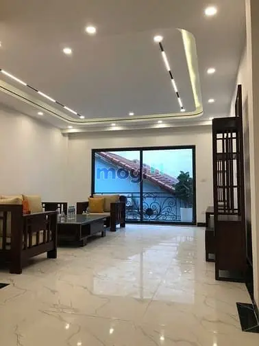 Phố Ngọc Lâm – Long Biên – Ô Tô – 82 M2 – 6 T – Mt 4.8 M – Giá 23.3 Tỷ