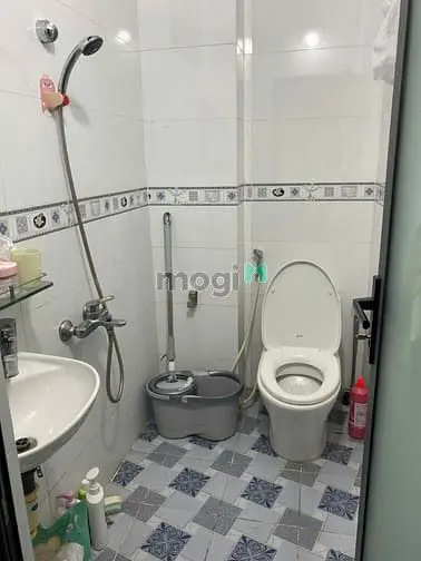 Cho Thuê Chdv/Studio Quận 7 Vệ Sinh Khép Kín