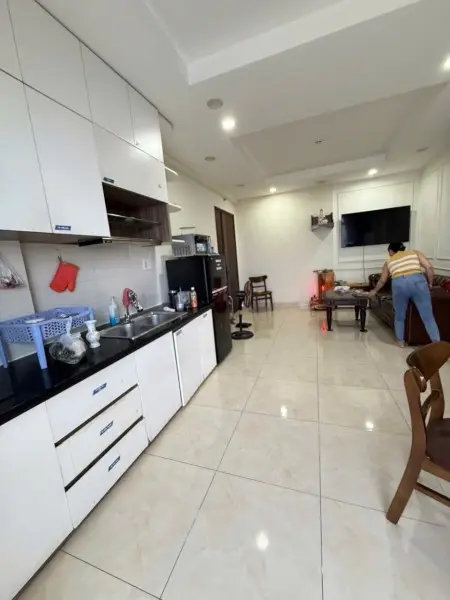 Chung Cư Ruby, 2A Nguyễn Sỹ Sách, Tb: 120M2, 3P Ngủ, Full Nt, 13,5Tr