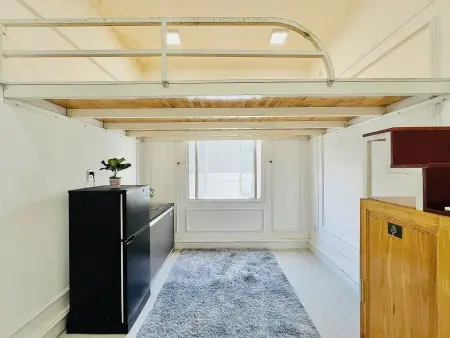 Phòng Mới Có Gác Lửng Tiện Lợi, Cửa Sổ Thoáng, Gần Đh Công Nghiệp, Văn Lang, Ou,....