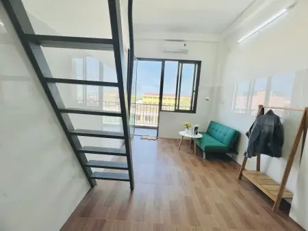 Cho Thuê Phòng Trọ Gác Lửng Full Ánh Sáng - Có Ban Công Tại Văn Thân - Quận 6