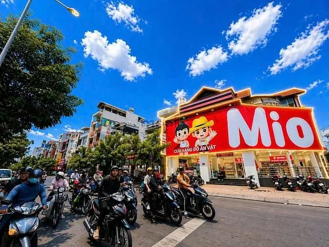 Cho Thuê Góc 2Mt Tân Sơn Nhì – Ngang 17M, 3 Tầng, Mặt Bằng Cực Đẹp