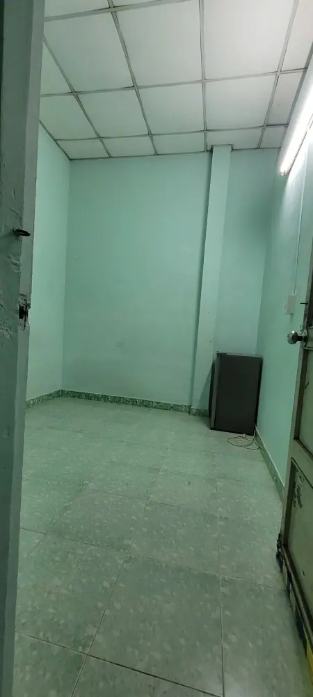 Cho Nữ Thuê Phòng 196 Tô Hiến Thành