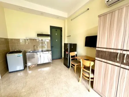 Chdv Thành Thái Q10 – Full Nội Thất – Có Ban Công – Máy Giặt Riêng