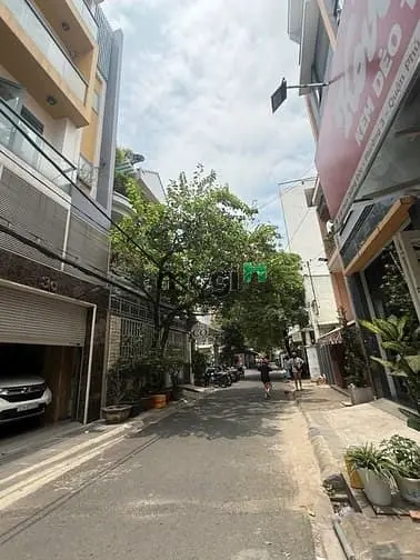 24.5 Tỷ! Bán Nhà Hẻm 7M Ngay Phan Đăng Lưu, Phú Nhuận - 7X12M - 5 Tầng