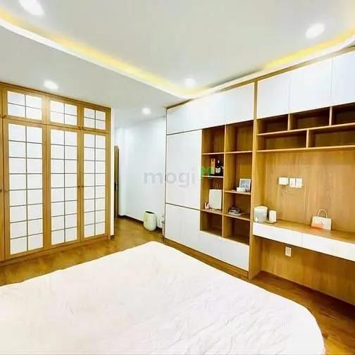 [Quận 3] Bán Nhà Đẹp 5 Tầng Bàn Cờ - Xe Hơi Ngủ Trong Nhà Chỉ 11.9 Tỷ