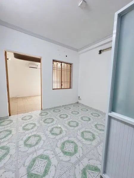 Cho Thuê Căn Ban Công Tách Bếp Tô Hiến Thành Q10