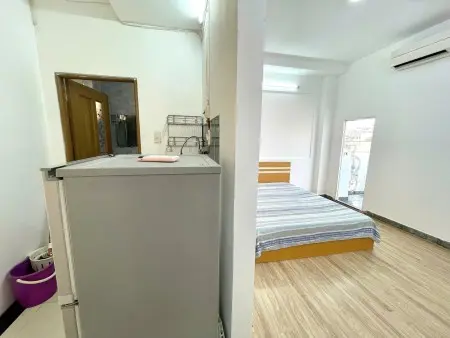 Cho Thuê Căn Hộ 1Pn Tách Bếp Có Ban Công Riêng Sát Quận 1- Huỳnh Văn Bánh, Quận Phú Nhuận
