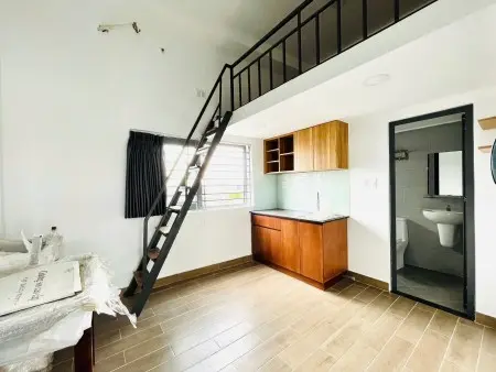 1P Trống Duplex Cửa Sổ Trời - Đầy Đủ Tiện Ích - Ngay Nguyễn Ảnh Thủ - Tô Ký - Cvpmqt