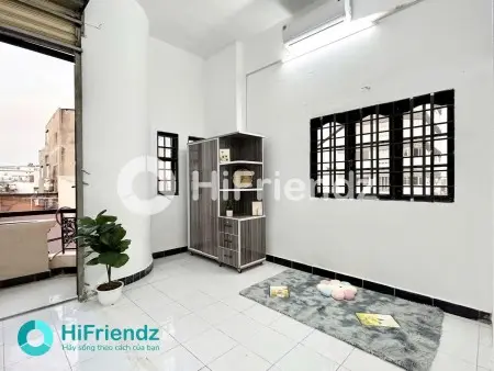 Phòng Mới Ban Công, Sẵn Máy Lạnh- Máy Giặt - Ngay Hương Lộ 2- Lê Đình Cẩn- Bình Trị Đông- Tên Lửa