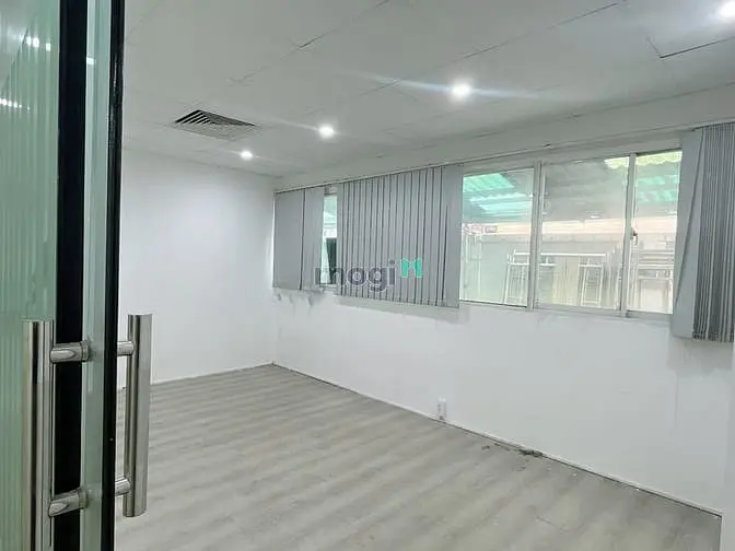 Cho Thuê Văn Phòng Sàn 145M2 Mặt Tiền Đường Đinh Bộ Lĩnh