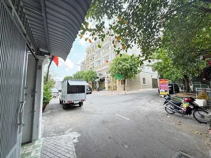 Bán Nhà Đường Số 9 Hiệp Bình Phước Thủ Đức, 198M², 18.5 Tỷ