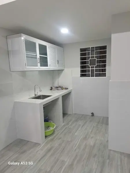 Cho Thuê Nhà Sạch, Mới, Đẹp . Đầu Đường Phạm Văn Đồng, Gần Công Viên Gia Định