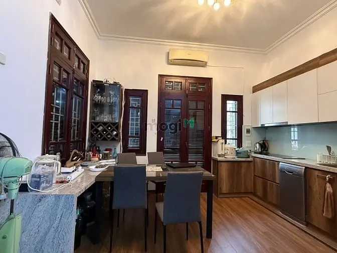 Lạc Long Quân – Tây Hồ - Ô Tô Tránh – 101 M2 – 5 T – Mt 8.7 M – Giá 30