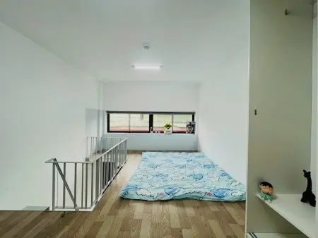 Phòng Trọ Ban Công Giá Rẻ Mới Xây Ngay Khu Công Nghệ Cao