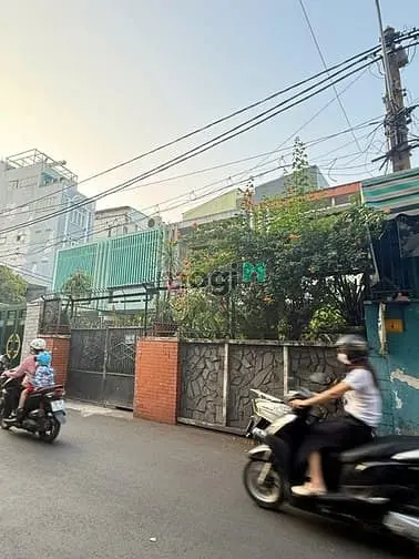 22 Tỷ!Bán Khuôn Đất Xây Hầm 5 Tầng Xô Viết Nghệ Tĩnh - 8X22M (176.6M2)