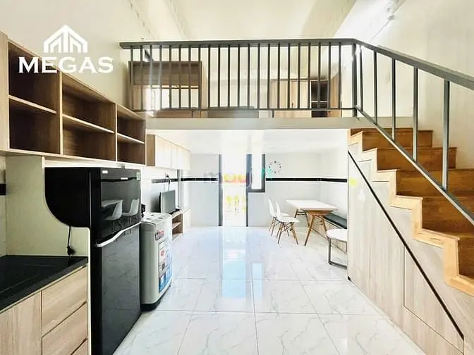 Căn Hộ Gác 2M - Ban Công Full Nội Thất 100% -Ngay Chợ Chó Trung Mỹ Tây