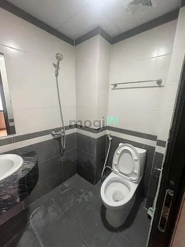 Bán Nhà Đầu Ngõ Đội Cấn, Giá 16.8 Tỷ, 55M2X6T, Thang Máy, Ảnh Thật