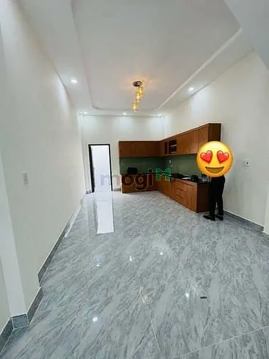 Bán Nhà Mặt Tiền 84M² 4M X 22M X 2Tầng Giá : Nhỉnh 9.Tỷ Đường Sinco P