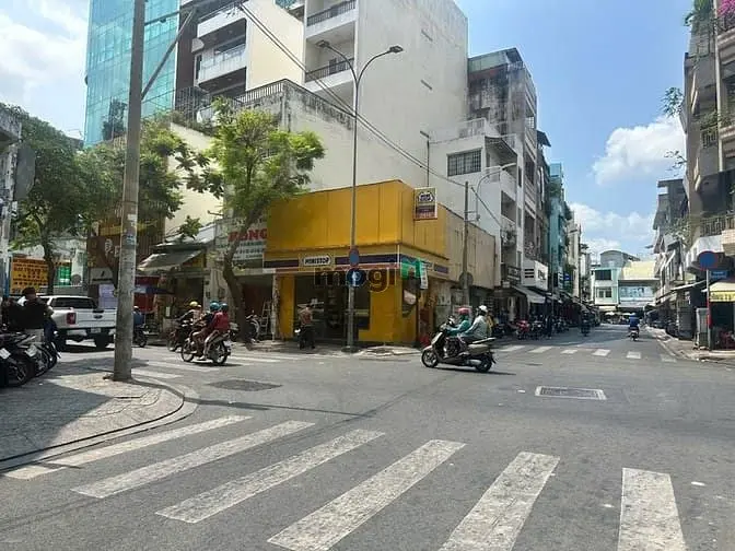 Cho Thuê Nhà Góc 2Mt 927 Nguyễn Trãi- Dương Tử Giang, Q.5