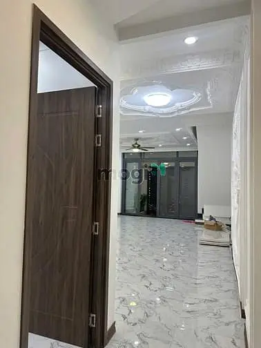 Bán Nhà 1 Trệt 1 Lầu Ngay Chợ Phú Thọ, Shr, Dt 168M2, Giá 3.6 Tỷ