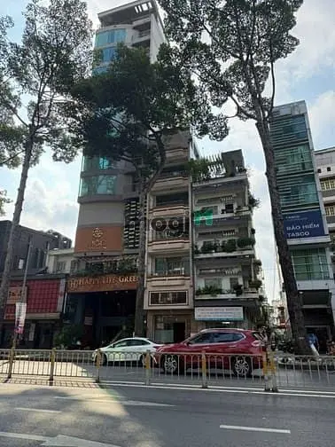 Kẹt Nợ Bán Gấp Mặt Tiền Trần Hưng Đạo, Quận 1 - Ngang 5M, 6 Tầng 52 Tỷ