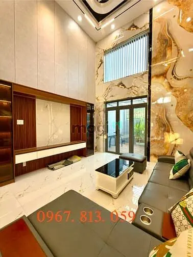 Nhà 1 Sẹc Thạnh Xuân 25, Dt:4X18M, Lửng, 3 Lầu, 4Pn, 6Vs, Gara Ô Tô