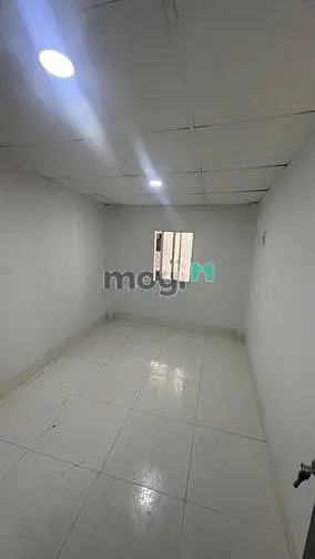 Bán Ấp Nhà Nguyễn Tri Phương Trung Tâm Quận 10, 38M2, Giá Chỉ 1 Tỷ 990