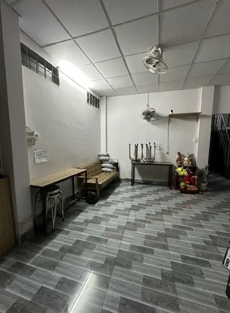 Pass 1 Slot Ktx Nữ Quận 10 Đối Diện Coopmart Ltk, Ib Zalo 0364318172