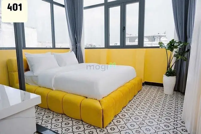 Khách Sạn Ngay Emart Phan Văn Trị 5 Lầu 13P Dts 255M2 Tn 100Tr 13.9 Tỷ