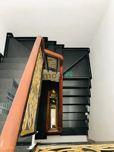 Nhà Đẹp Mtkd Cư Xá D- Chợ H.t.quý 4X17M 4 Tầng Vị Trí Đẹp Cách Chợ 70M