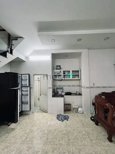 🏠 Bán Nhà Cách Mạng Tháng 8 Quận 10, 1 Trệt 1 Lầu, Giá 2 Tỷ 650