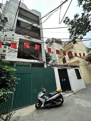 Lạc Long Quân – Tây Hồ - Ô Tô – 101 M2 – 5 Tầng – Mt – 6 M – Giá 21.3