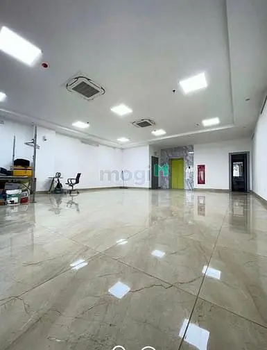 Bán Toà Nhà Mặt Phố Dịch Vọng Hậu, Dt 150 M2, 9 Tầng Uy Phong, Vị Trí