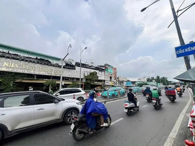 Cho Thuê Góc 2Mt 456A Dương Bá Trạc - Ngang 35M, Kế Bên Karaoke Icool