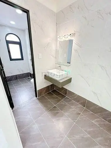 Bán Nhà Hoàng Diệu Quận 4, 51M2, 1 Trệt 1 Lầu, 3Pn, Giá 2 Tỷ 960