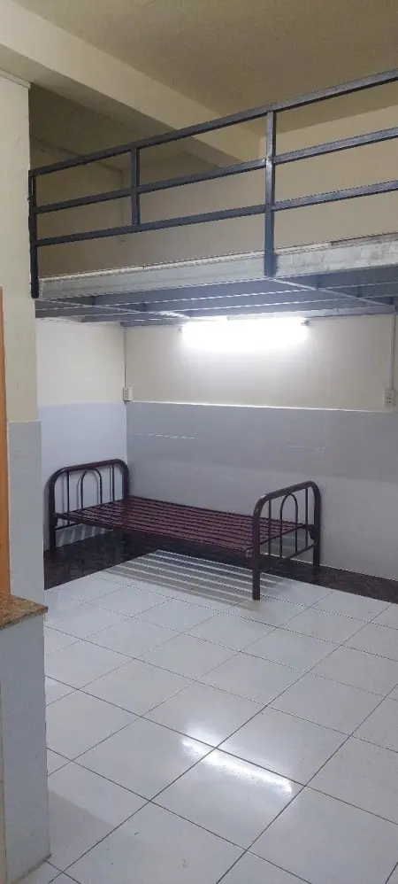 Phòng Trọ Trịnh Đình Trọng, Ngã Tư Âu Cơ Lạc Long Quân