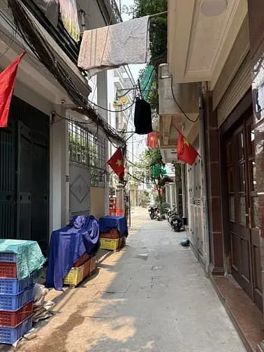 Trích Sài – Tây Hồ - Ô Tô – 101 M2 – 6 Tầng _ Mt 7.5 M – Giá 22.7 Tỷ.