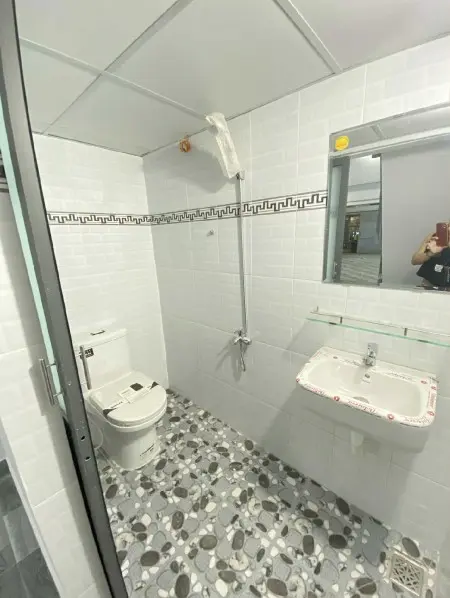 Pass 1 Slot Ktx Nữ Quận 10 Đối Diện Coopmart Ltk, Ib Zalo 0364318172