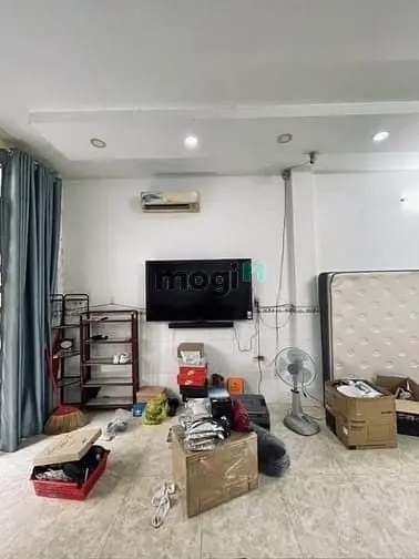 🏠 Bán Nhà Cách Mạng Tháng 8 Quận 10, 1 Trệt 1 Lầu, Giá 2 Tỷ 650