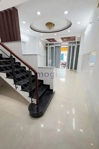 🏠 Bán Nhà Hoàng Diệu 48M2, 1 Trệt 1 Lầu, Giá Chỉ 2 Tỷ 760