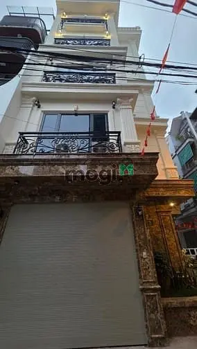 Lô Góc - Oto Vào Nhà- 7 Tầng Thang Máy