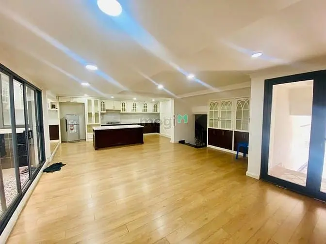 💯 Cực Đẹp💃Biệt Thự Góc 2 Mt Khu Tên Lửa 9X20M 1 Hầm 4 Tầng Sát Đs 6