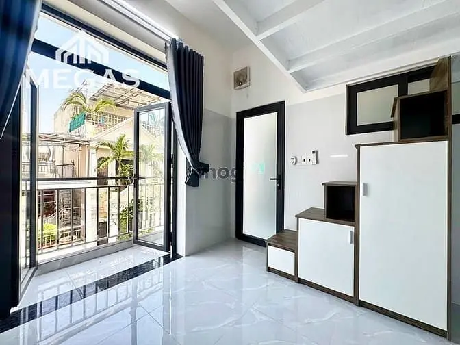 Căn Hộ Cao Cấp Đầy Đủ Tiện Nghi - Ban Công - Ngay Trường Chinh - Q.12