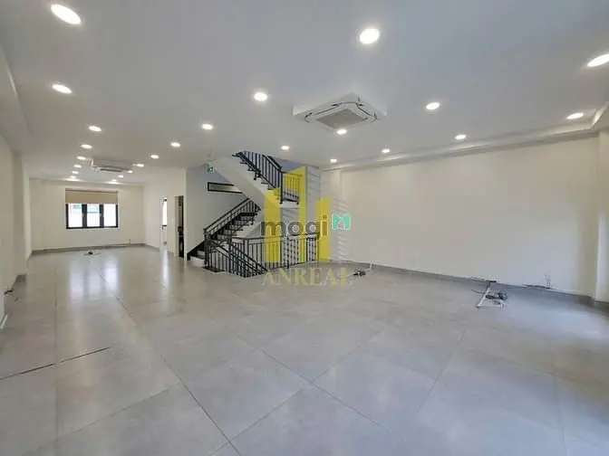 Cho Thuê Nhà Sàn Trống - Mới Đẹp - Có Máy Lạnh Giá 70 Triệu