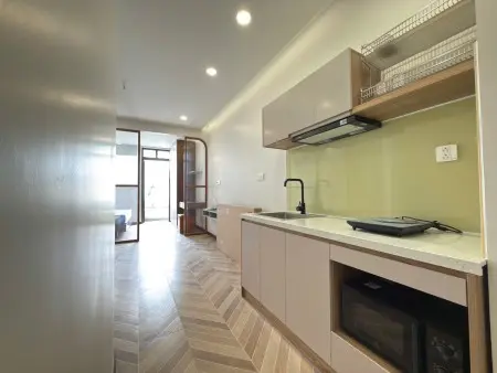 Cho Thuê Căn Hộ 1 Phòng Ngủ Ban Công Siêu Thoáng Mát Tại Nguyễn Cửu Vân, Bình Thạnh