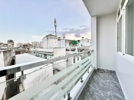 Phòng Mới Ban Công- Đầy Đủ Nội Thất, Ngay Aeon Bình Tân - Kinh Dương Vương - Bến Xe Miền Tây
