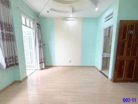 Căn Trọ Ban Công - Có Máy Lạnh Sẵn Ngay Emart Phan Huy Ích